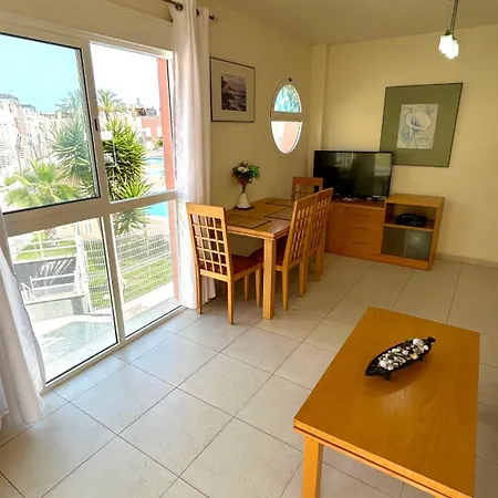 Relax - With Private Jacuzzi Apartment *