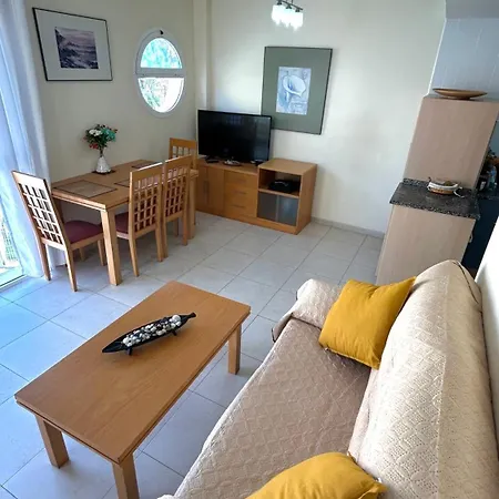 Relax - With Private Jacuzzi Vera